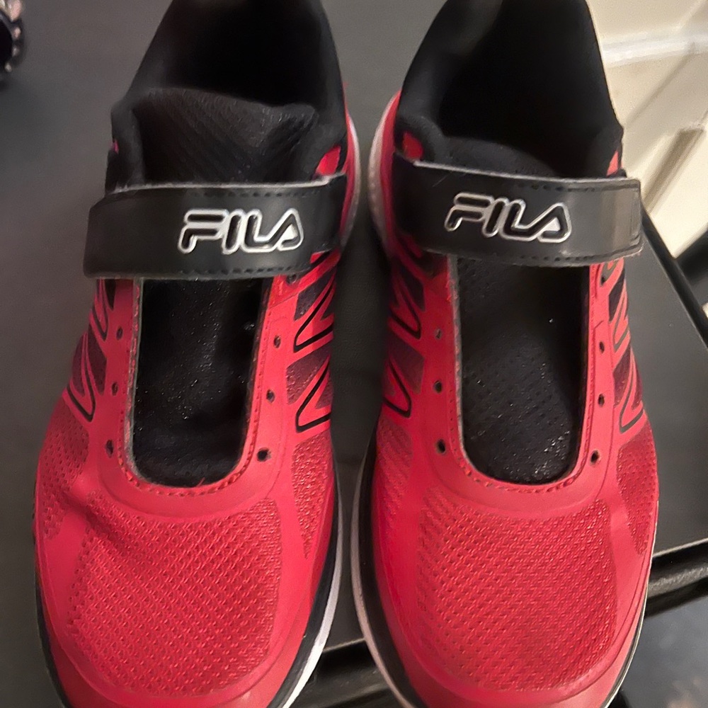 Fila Kids Red and Black Velcro Athletic Sneakers - Picture 3 of 4